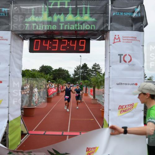 15.06.2025 - 7 Türme Triathlon Michael Strokosch http://msf.ph/oto/7997728 15.06.2025 14:32:49 Ziel 286, 292, 322, 499, 517, 863, 1112 meine-sportfotos.de