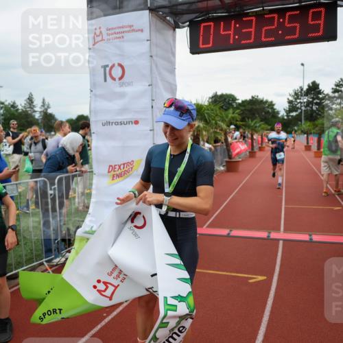 15.06.2025 - 7 Türme Triathlon Michael Strokosch http://msf.ph/oto/7997917 15.06.2025 14:32:59 Ziel 527 meine-sportfotos.de