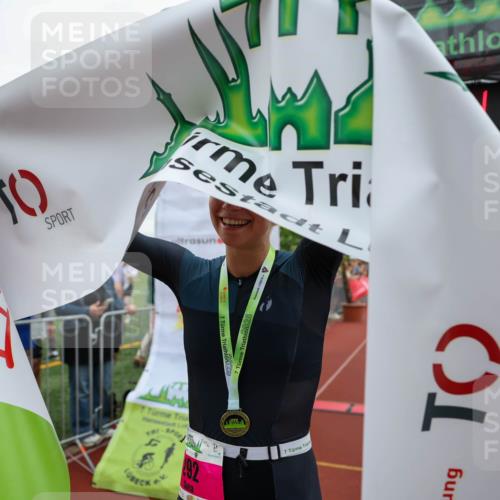 15.06.2025 - 7 Türme Triathlon Michael Strokosch http://msf.ph/oto/7998040 15.06.2025 14:33:03 Ziel 197, 527, 654, 1086, 1094 meine-sportfotos.de