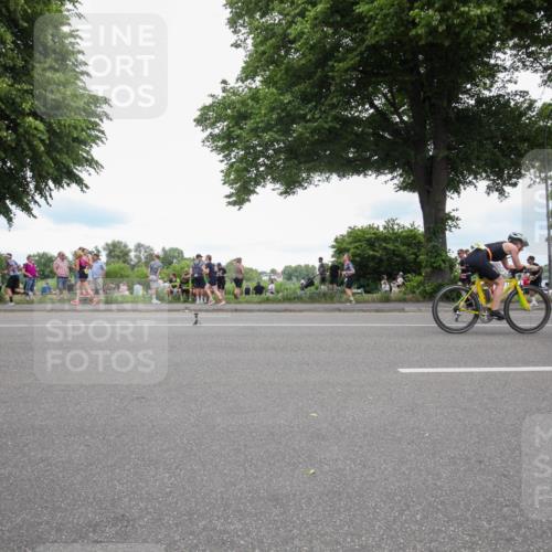 15.06.2025 - 7 Türme Triathlon Yannick Fuchs http://msf.ph/oto/7998120 15.06.2025 13:54:12 Radfahren 829, 1015, 1173, 1192 meine-sportfotos.de