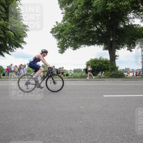 15.06.2025 - 7 Türme Triathlon Yannick Fuchs http://msf.ph/oto/7998146 15.06.2025 13:54:17 Radfahren 533, 1015, 1173 meine-sportfotos.de