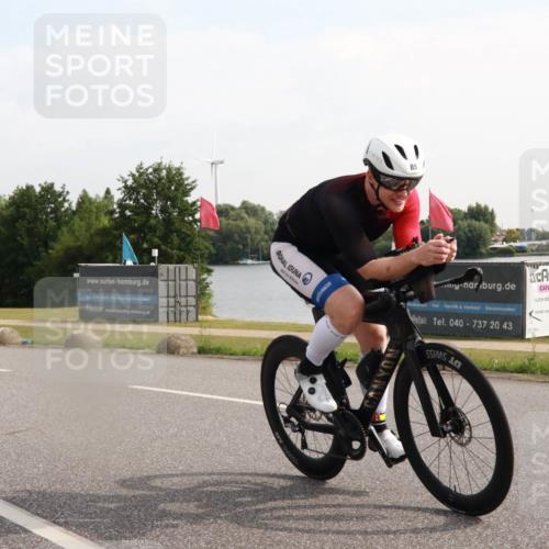 15.06.2025 - 27. Vierlanden-Triathlon H.Heesch http://msf.ph/oto/7998153 15.06.2025 09:46:11 Radfahren 85 meine-sportfotos.de