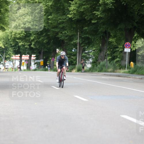 15.06.2025 - 7 Türme Triathlon Yannick Fuchs http://msf.ph/oto/7998162 15.06.2025 12:19:14 Radfahren 232, 241, 325, 655 meine-sportfotos.de