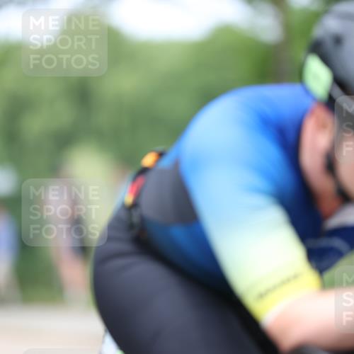 15.06.2025 - 7 Türme Triathlon Yannick Fuchs http://msf.ph/oto/7998219 15.06.2025 13:13:06 Radfahren 214, 233, 243, 276, 370, 414, 812 meine-sportfotos.de
