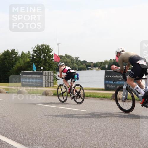 15.06.2025 - 27. Vierlanden-Triathlon H.Heesch http://msf.ph/oto/7998264 15.06.2025 09:47:45 Radfahren 50, 227 meine-sportfotos.de