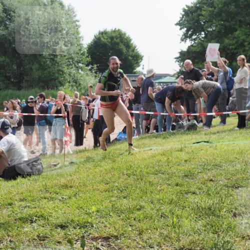 15.06.2025 - 27. Vierlanden-Triathlon KatJ http://msf.ph/oto/7998359 15.06.2025 09:56:07 Schwimmen 268, 277, 285, 308, 310, 312, 357 meine-sportfotos.de