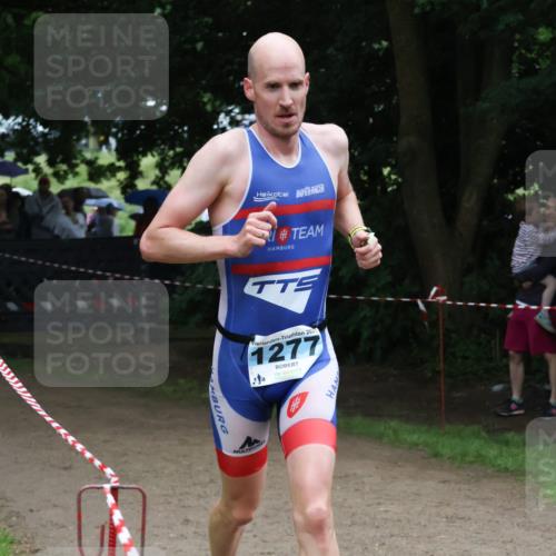 21.06.2025 - 27. Vierlanden-Triathlon Lena Gebhardt http://msf.ph/oto/7998435 15.06.2025 13:56:38 Laufen 2025, 1277 meine-sportfotos.de