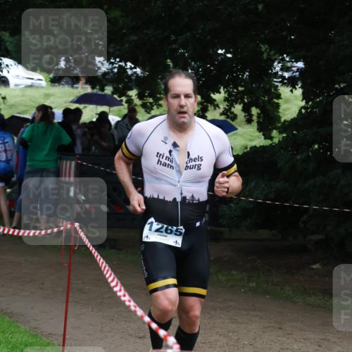 21.06.2025 - 27. Vierlanden-Triathlon Lena Gebhardt http://msf.ph/oto/7998477 15.06.2025 13:57:00 Laufen 1265, 4 meine-sportfotos.de