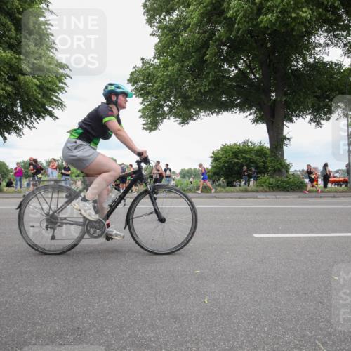 15.06.2025 - 7 Türme Triathlon Yannick Fuchs http://msf.ph/oto/7998517 15.06.2025 13:57:09 Radfahren 808 meine-sportfotos.de