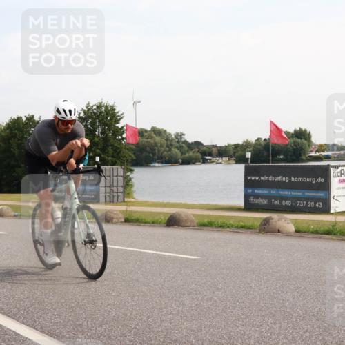 15.06.2025 - 27. Vierlanden-Triathlon H.Heesch http://msf.ph/oto/7998540 15.06.2025 09:51:13 Radfahren 75 meine-sportfotos.de