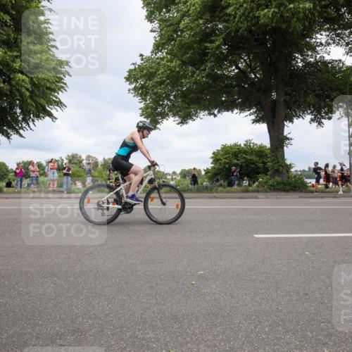 15.06.2025 - 7 Türme Triathlon Yannick Fuchs http://msf.ph/oto/7998644 15.06.2025 13:59:26 Radfahren 830 meine-sportfotos.de