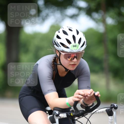 15.06.2025 - 7 Türme Triathlon Yannick Fuchs http://msf.ph/oto/7998648 15.06.2025 13:13:22 Radfahren 304, 307, 352, 381, 547, 662, 668, 726, 841, 854 meine-sportfotos.de