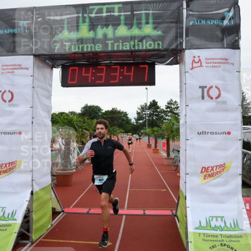 15.06.2025 - 7 Türme Triathlon Michael Strokosch http://msf.ph/oto/7998677 15.06.2025 14:33:47 Ziel 469, 728, 844 meine-sportfotos.de