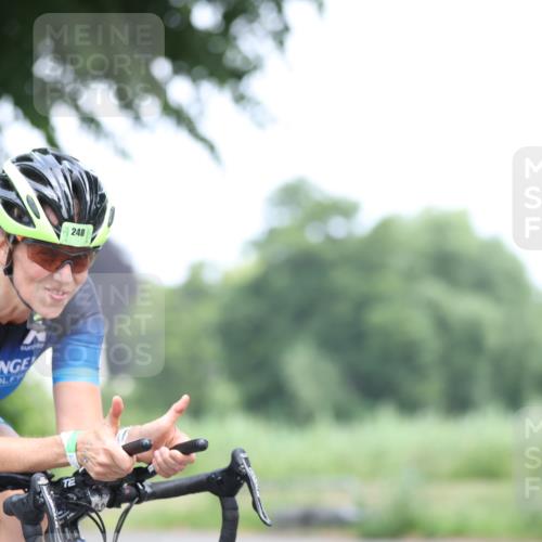 15.06.2025 - 7 Türme Triathlon Yannick Fuchs http://msf.ph/oto/7998895 15.06.2025 12:20:17 Radfahren 248, 397, 466, 583, 648, 657 meine-sportfotos.de