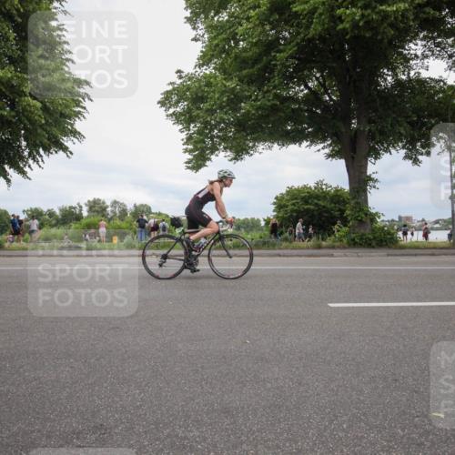 15.06.2025 - 7 Türme Triathlon Yannick Fuchs http://msf.ph/oto/7998898 15.06.2025 14:11:03 Radfahren  meine-sportfotos.de