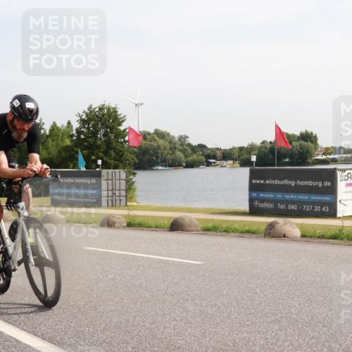 15.06.2025 - 27. Vierlanden-Triathlon H.Heesch http://msf.ph/oto/7998900 15.06.2025 09:58:46 Radfahren 116 meine-sportfotos.de