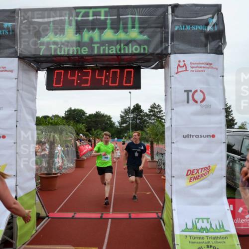 15.06.2025 - 7 Türme Triathlon Michael Strokosch http://msf.ph/oto/7999026 15.06.2025 14:34:00 Ziel 379, 598, 668 meine-sportfotos.de