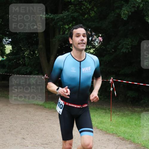 21.06.2025 - 27. Vierlanden-Triathlon Lena Gebhardt http://msf.ph/oto/7999054 15.06.2025 13:59:23 Laufen 20, 10, 22, 27, 0 meine-sportfotos.de