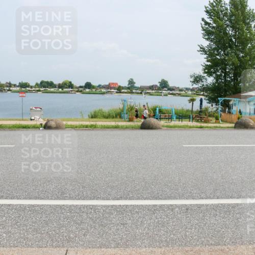 21.06.2025 - 27. Vierlanden-Triathlon H.Heesch http://msf.ph/oto/7999179 15.06.2025 12:31:45 Radfahren 785, 861, 1000, 1001, 1002, 1003 meine-sportfotos.de