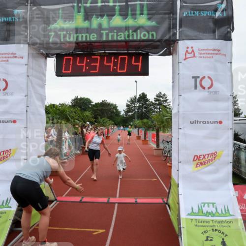 15.06.2025 - 7 Türme Triathlon Michael Strokosch http://msf.ph/oto/7999223 15.06.2025 14:34:04 Ziel 379, 598, 668 meine-sportfotos.de