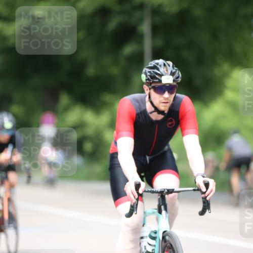 15.06.2025 - 7 Türme Triathlon Yannick Fuchs http://msf.ph/oto/7999236 15.06.2025 13:14:05 Radfahren 213, 258, 263, 418, 439, 459, 501, 722, 761, 1026, 1184 meine-sportfotos.de