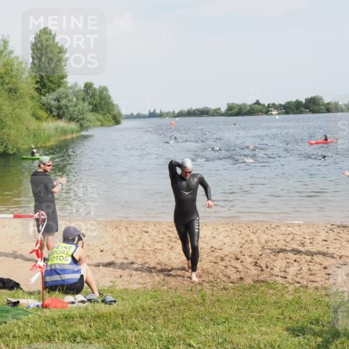 21.06.2025 - 27. Vierlanden-Triathlon MichiJ http://msf.ph/oto/7999251 15.06.2026 10:03:18 Schwimmen 406 meine-sportfotos.de