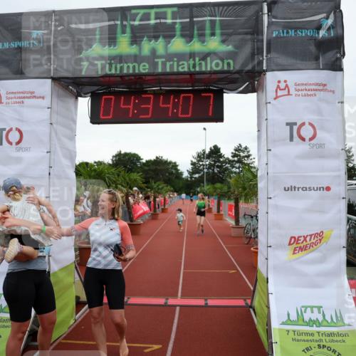 15.06.2025 - 7 Türme Triathlon Michael Strokosch http://msf.ph/oto/7999444 15.06.2025 14:34:07 Ziel 668 meine-sportfotos.de