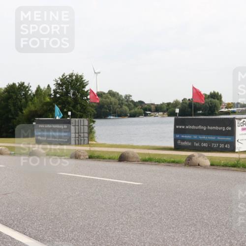 15.06.2025 - 27. Vierlanden-Triathlon H.Heesch http://msf.ph/oto/7999473 15.06.2025 10:23:29 Radfahren 60, 64, 507, 608 meine-sportfotos.de