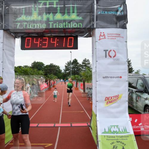 15.06.2025 - 7 Türme Triathlon Michael Strokosch http://msf.ph/oto/7999477 15.06.2025 14:34:09 Ziel  meine-sportfotos.de