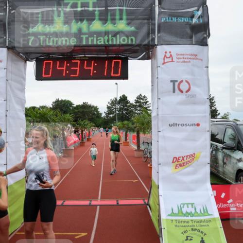 15.06.2025 - 7 Türme Triathlon Michael Strokosch http://msf.ph/oto/7999499 15.06.2025 14:34:10 Ziel  meine-sportfotos.de