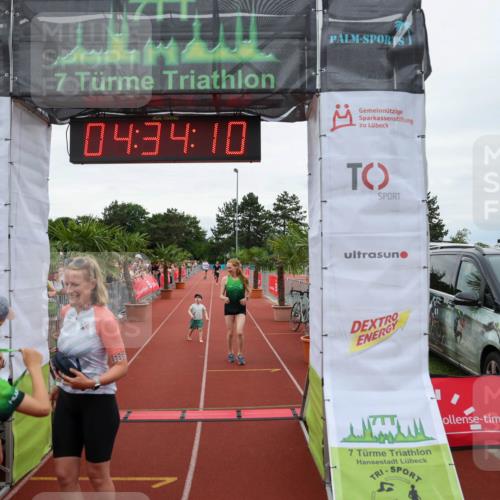 15.06.2025 - 7 Türme Triathlon Michael Strokosch http://msf.ph/oto/7999517 15.06.2025 14:34:10 Ziel  meine-sportfotos.de