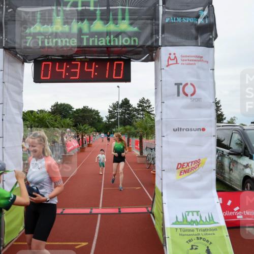 15.06.2025 - 7 Türme Triathlon Michael Strokosch http://msf.ph/oto/7999536 15.06.2025 14:34:10 Ziel  meine-sportfotos.de