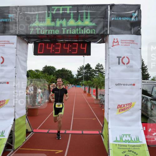 15.06.2025 - 7 Türme Triathlon Michael Strokosch http://msf.ph/oto/7999751 15.06.2025 14:34:34 Ziel 1158 meine-sportfotos.de