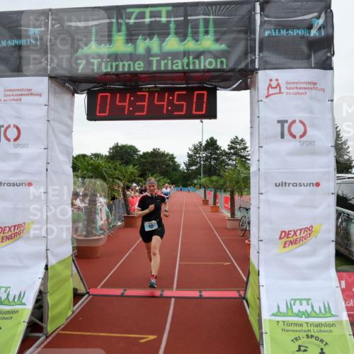 15.06.2025 - 7 Türme Triathlon Michael Strokosch http://msf.ph/oto/7999816 15.06.2025 14:34:50 Ziel 421 meine-sportfotos.de
