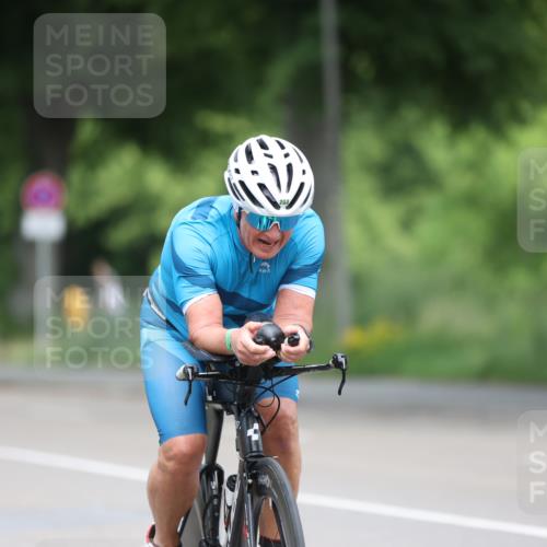 15.06.2025 - 7 Türme Triathlon Yannick Fuchs http://msf.ph/oto/7999865 15.06.2025 12:23:17 Radfahren 470, 570, 637 meine-sportfotos.de