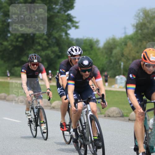 21.06.2025 - 27. Vierlanden-Triathlon H.Heesch http://msf.ph/oto/7999885 15.06.2025 12:31:41 Radfahren 785, 861, 1000, 1001, 1002, 1003 meine-sportfotos.de