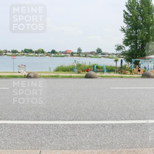 21.06.2025 - 27. Vierlanden-Triathlon H.Heesch http://msf.ph/oto/7999972 15.06.2025 12:32:37 Radfahren 766, 1004, 1006, 1007, 1008 meine-sportfotos.de