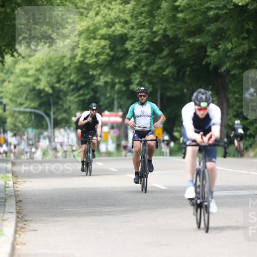 15.06.2025 - 7 Türme Triathlon Yannick Fuchs http://msf.ph/oto/8000051 15.06.2025 13:14:27 Radfahren 201, 220, 420, 581, 660, 735, 918, 929, 1110 meine-sportfotos.de
