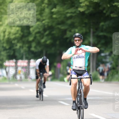 15.06.2025 - 7 Türme Triathlon Yannick Fuchs http://msf.ph/oto/8000097 15.06.2025 13:14:28 Radfahren 201, 220, 420, 735, 897, 918, 929, 1159 meine-sportfotos.de