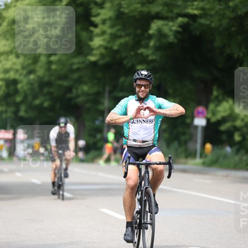 15.06.2025 - 7 Türme Triathlon Yannick Fuchs http://msf.ph/oto/8000131 15.06.2025 13:14:29 Radfahren 201, 220, 897, 918, 1159 meine-sportfotos.de