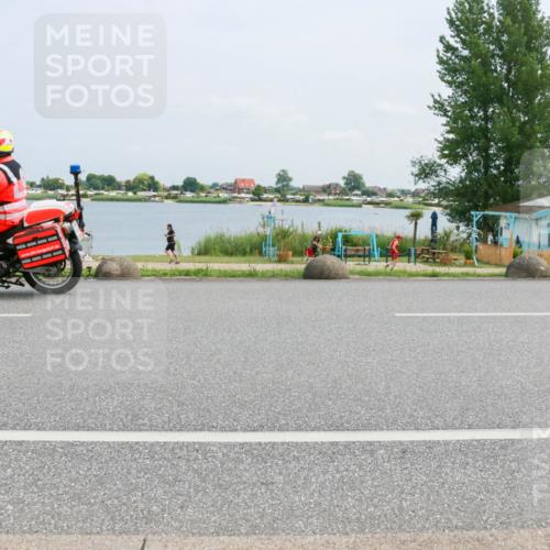 21.06.2025 - 27. Vierlanden-Triathlon H.Heesch http://msf.ph/oto/8000137 15.06.2025 12:33:18 Radfahren  meine-sportfotos.de