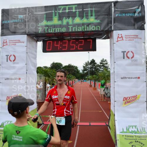 15.06.2025 - 7 Türme Triathlon Michael Strokosch http://msf.ph/oto/8000381 15.06.2025 14:35:26 Ziel 582 meine-sportfotos.de