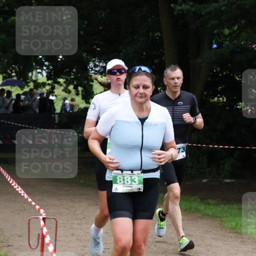 21.06.2025 - 27. Vierlanden-Triathlon Lena Gebhardt http://msf.ph/oto/8000451 15.06.2025 14:02:27 Laufen 2025, 883, 73 meine-sportfotos.de