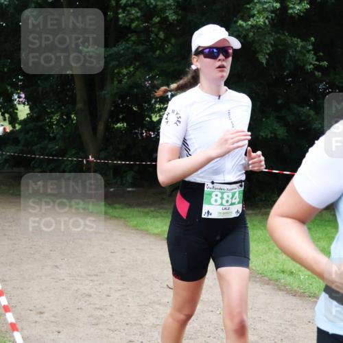 21.06.2025 - 27. Vierlanden-Triathlon Lena Gebhardt http://msf.ph/oto/8000512 15.06.2025 14:02:29 Laufen 20, 884 meine-sportfotos.de
