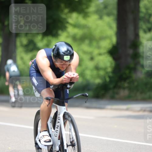 15.06.2025 - 7 Türme Triathlon Yannick Fuchs http://msf.ph/oto/8001013 15.06.2025 12:26:26 Radfahren 339, 438 meine-sportfotos.de