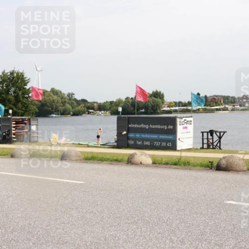 21.06.2025 - 27. Vierlanden-Triathlon H.Heesch http://msf.ph/oto/8001374 15.06.2025 11:45:06 Radfahren 643, 644, 746, 782, 808, 840 meine-sportfotos.de