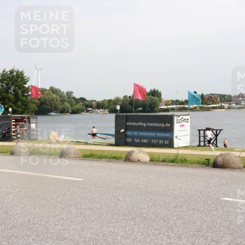 21.06.2025 - 27. Vierlanden-Triathlon H.Heesch http://msf.ph/oto/8001386 15.06.2025 11:45:08 Radfahren 643, 644, 782, 808, 840 meine-sportfotos.de