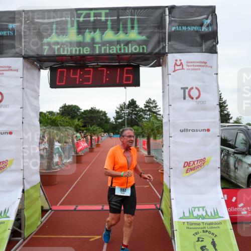 15.06.2025 - 7 Türme Triathlon Michael Strokosch http://msf.ph/oto/8001459 15.06.2025 14:37:16 Ziel 557 meine-sportfotos.de