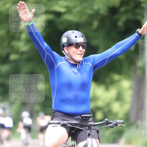 15.06.2025 - 7 Türme Triathlon Yannick Fuchs http://msf.ph/oto/8001616 15.06.2025 13:15:51 Radfahren 418, 487, 666, 752, 788, 1109 meine-sportfotos.de