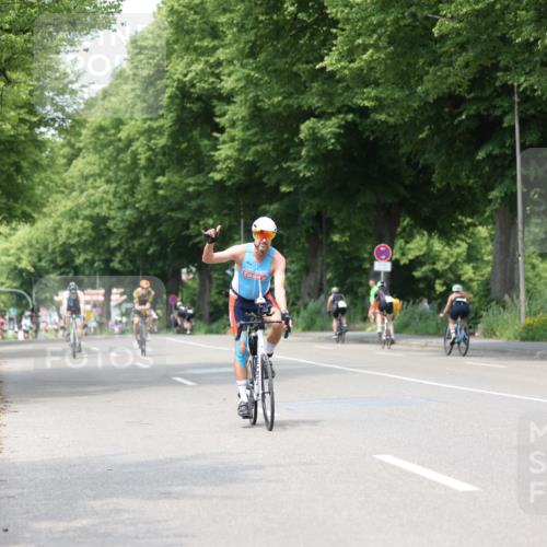 15.06.2025 - 7 Türme Triathlon Yannick Fuchs http://msf.ph/oto/8001797 15.06.2025 13:15:58 Radfahren 213, 236, 258, 326, 368, 418, 487, 565, 781, 788, 903 meine-sportfotos.de